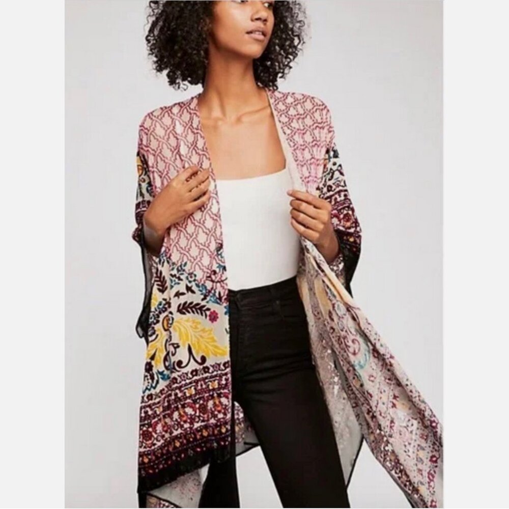 NWOT C’est La Vie x Free People Velvet Burnout Kimono